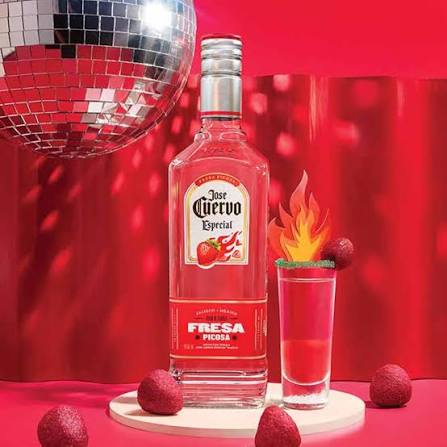 TEQUILA CUERVO ESPECIAL FRESA PICOSA 695ML